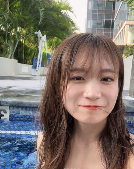 秋元真夏 おっぱい
