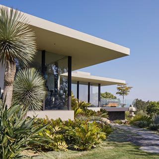 アラブ諸国・マンジル