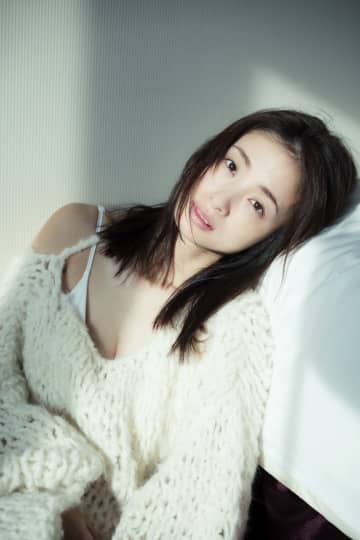  上戸彩 おっぱい