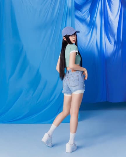 NewJeans(ニュージーンズ) エロ