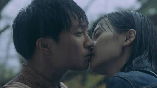 山下美月