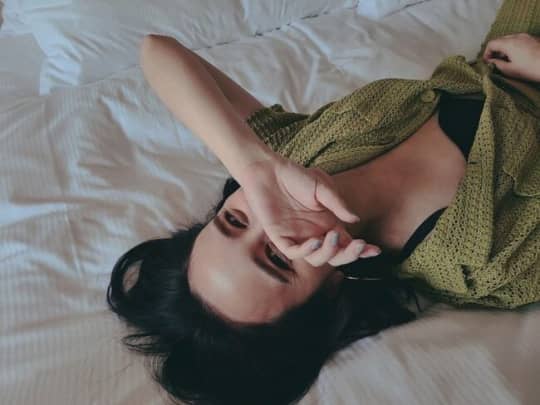 石田ニコル エロ