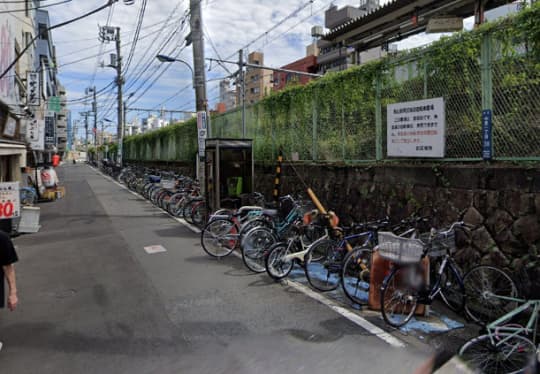 駒込駅東口