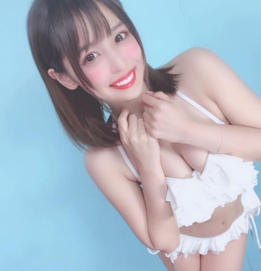 紗藤まゆ