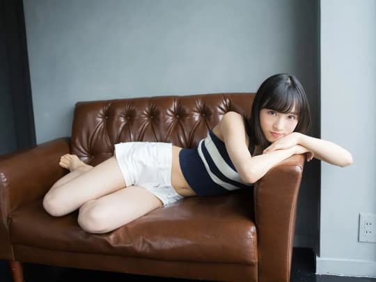 小栗有以 エロ