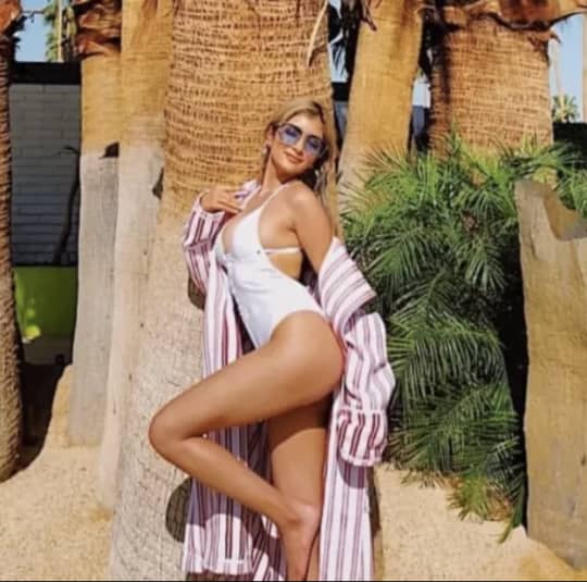 ローラ　セックス