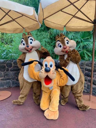 キャラクターグリーティング