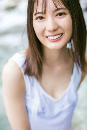 小坂菜緒