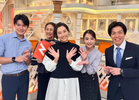  加藤シルビア おっぱい