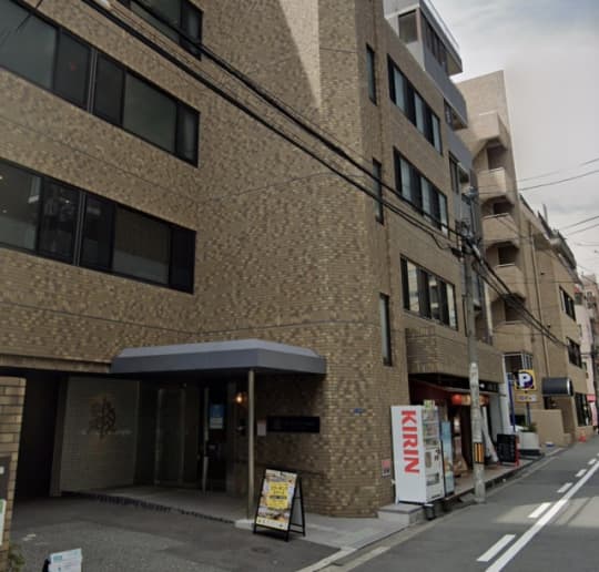 即にゃんにゃん