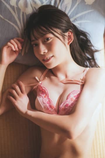 東村芽依 エロ