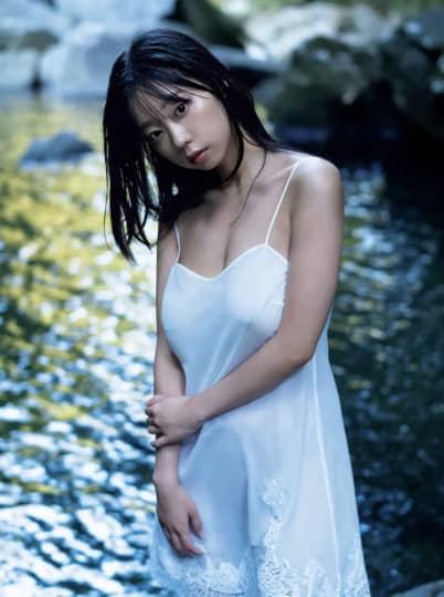 青山ひかるの乳首画像