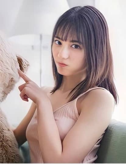 小坂菜緒