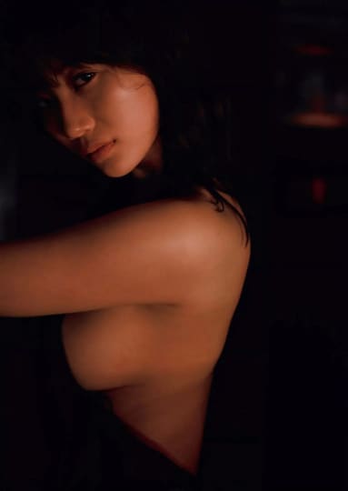 小倉優香 おっぱい