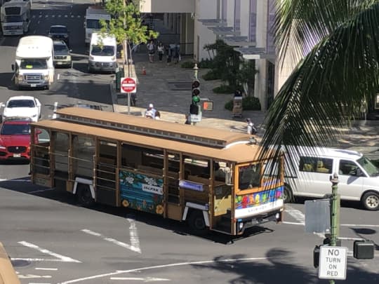 ワイキキのトロリー