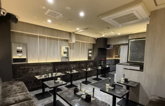月華美人の店内風景