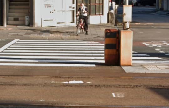 堀詰駅横の横断歩道
