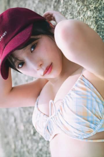 与田祐希 おっぱい