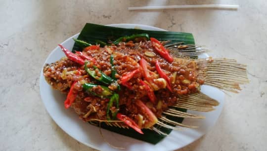  PonDok ikan bAkAr kalimAntan料理