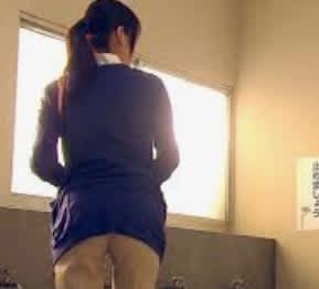 松下奈緒のエロいお尻に注目