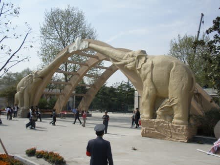 上海動物園のエントランス