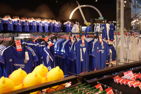 サッカーグッズショップ