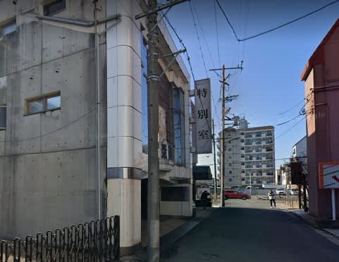 お店の前