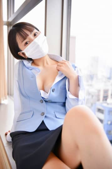 丸の内olレイナ