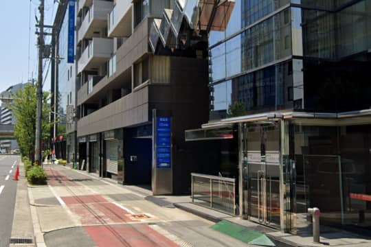 阪急南方駅、地下鉄西中島南方駅付近