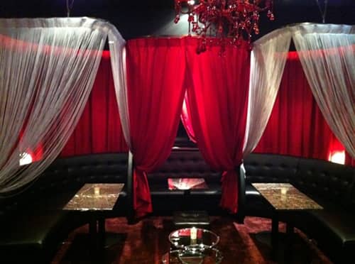 ハプニングバー