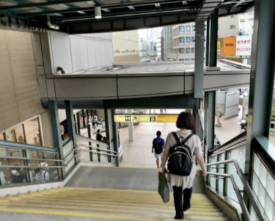 グランデュオの行き方・周辺