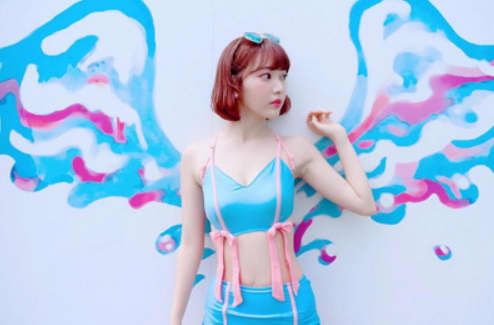 宮脇咲良 おっぱい