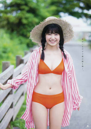 吉田莉桜 おっぱい