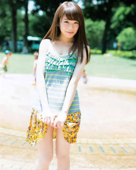 秋元真夏 おっぱい