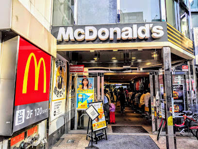 マクドナルドJR新宿南口店