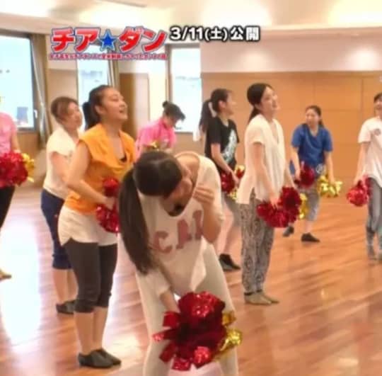 ドラマの稽古に励む中条あやみ