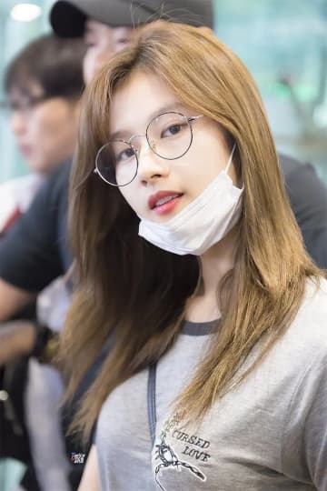 twice サナ エロ
