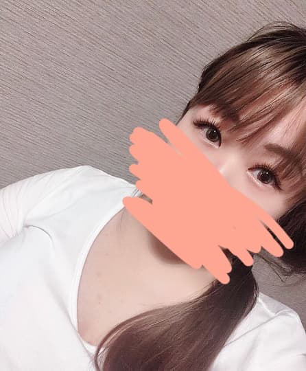 食い込ミーナの女の子