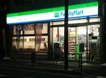 ファミマ通り