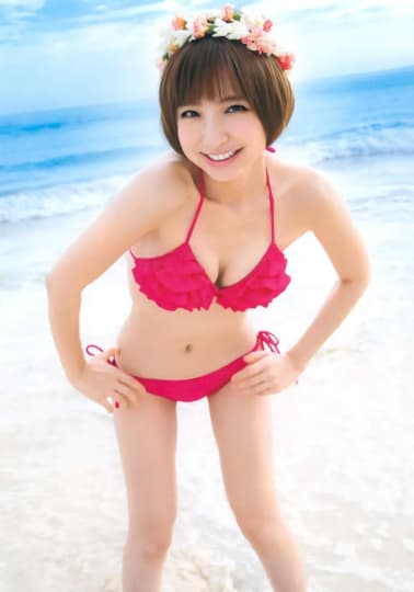 篠田麻里子 水着