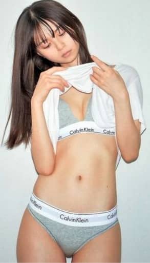 齋藤飛鳥 おっぱい