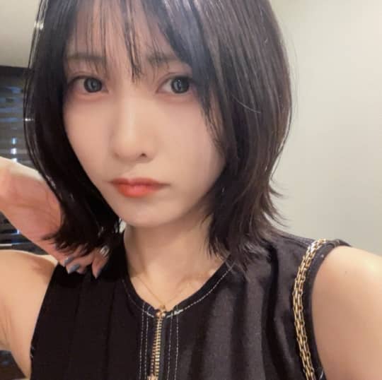 佐野ひなこ おっぱい
