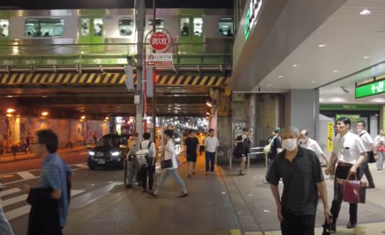 新大久保駅前エリア