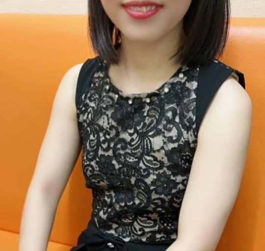女性
