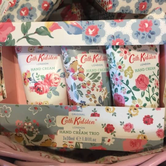 イギリスで買うと安いブランドを在住者が紹介 ファッション バッグ コスメまで Trip Partner トリップパートナー