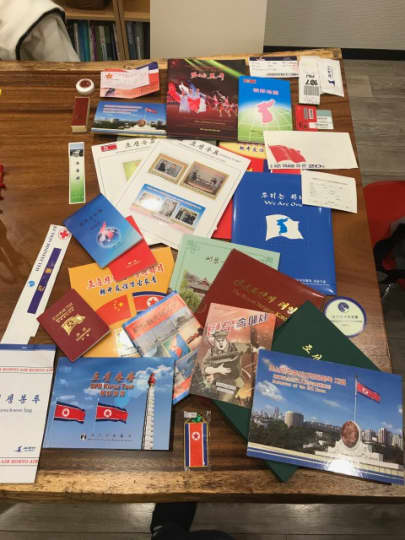 北朝鮮で買ってきたお土産