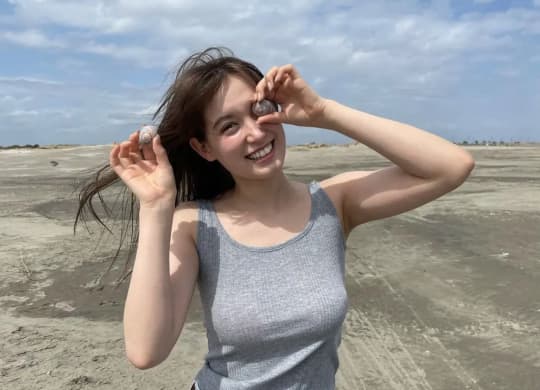 トラウデン直美のおっぱい画像