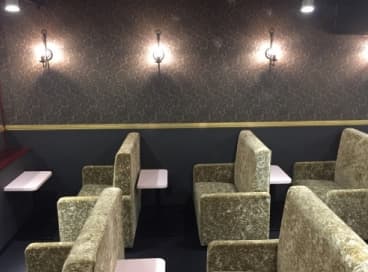 エマニエル 神田店