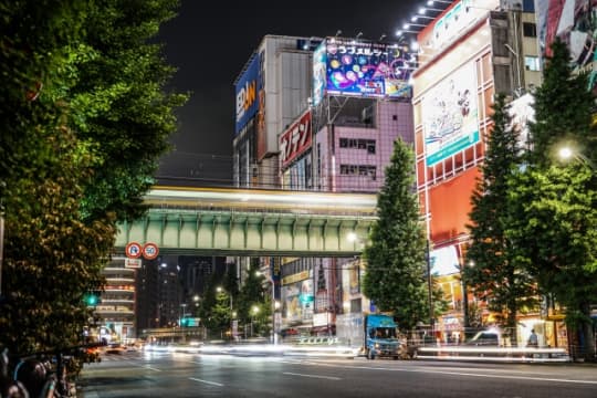 夜の東京