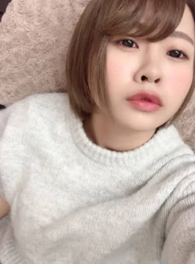 相澤ゆりなの自撮り